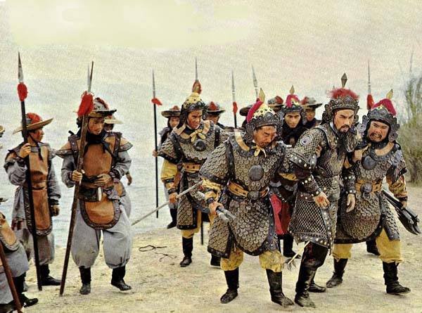 The 14 Amazons A.K.A. The Fourteen Amazons • 十四女英豪 (1972)