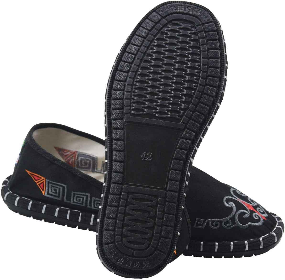 Old Beijing Shoes Embroidered Shoes Kung Fu Tai Chi Shoes Sports Shoes Men and Women Martial Arts Foot Protection Equipment