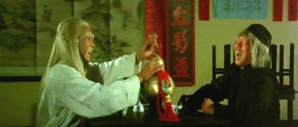 Dance of the Drunk Mantis A.K.A. Nan Bei Zui Quan • 南北醉拳 (1979)