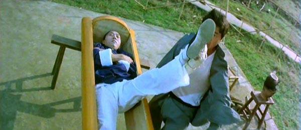 Dance of the Drunk Mantis A.K.A. Nan Bei Zui Quan • 南北醉拳 (1979)
